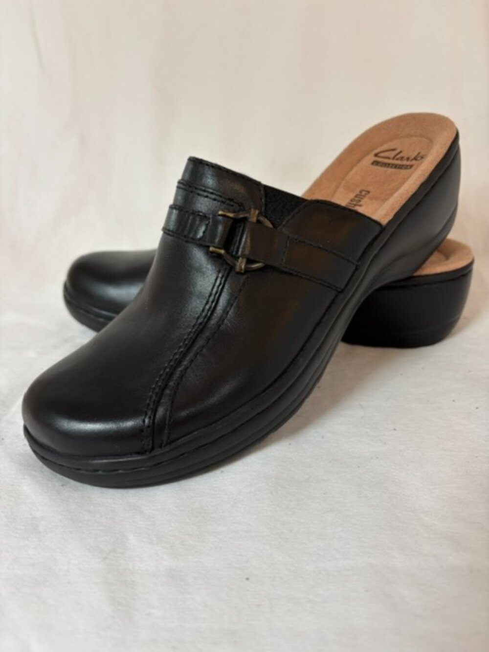 NWOT Clarks Hayla Marina Black Leather Slip-on Clog Women's Size 8M